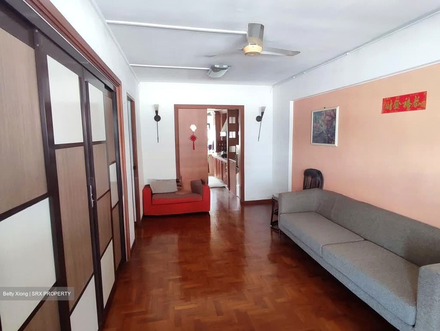 Blk 214 Bedok Town Centre (Bedok), HDB 3 Rooms #589836421